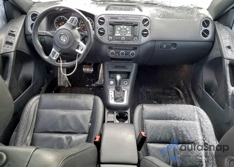 2015 Volkswagen Tiguan S z USA, uszkodzony, nr VIN WVGAV7AX2FW095740